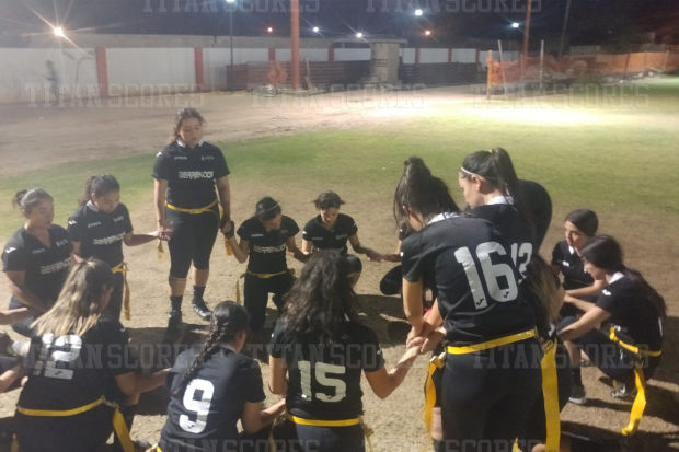 Berrendas en el ritual antes de salir al terreno de juego